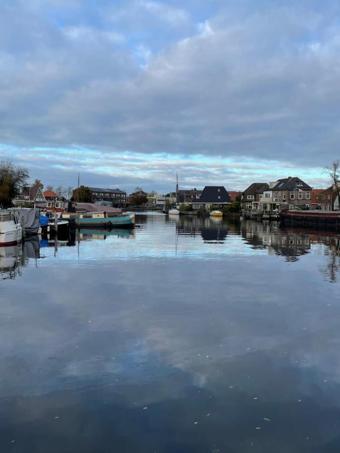 Slapen Op Het Water Apartman Zwartsluis Kültér fotó