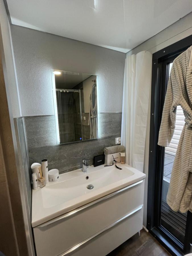 Slapen Op Het Water Apartman Zwartsluis Kültér fotó